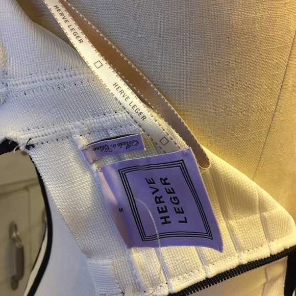 SOLD Auth Herve Leger Black White Gown 0 - Picture 8 of 8